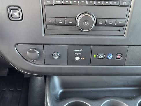 New 2025 Chevrolet Express 3500 w/ Power Convenience Package image 19