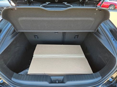 New 2026 MAZDA MAZDA3 Hatchback w/Premium Plus Pkg AWD/4WD image 18