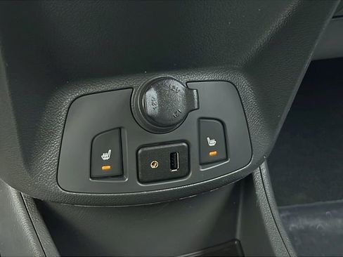 Used 2014 Chevrolet Spark LT image 27