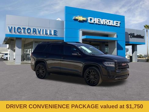 Certified 2022 GMC Acadia SLE w/ Driver Convenience Package FWD image 3