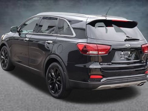 Used 2020 Kia Sorento EX FWD image 19