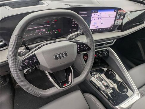 New 2025 Audi SQ5 Premium Plus image 3