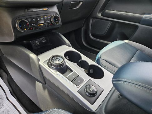 Used 2023 Ford Bronco Sport Outer Banks AWD/4WD image 23