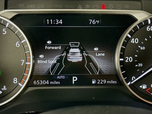 Used 2023 Nissan Pathfinder SL image 12