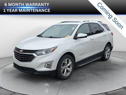 Used 2018 Chevrolet Equinox LT w/ Sun & Infotainment Package AWD/4WD image 1
