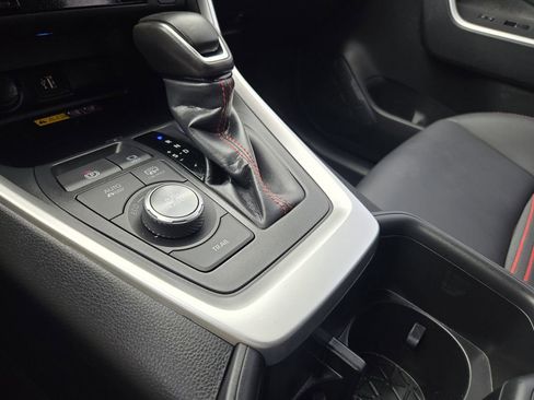 Certified 2025 Toyota RAV4 XSE image 22