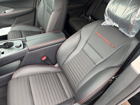 New 2026 Nissan Rogue SV AWD/4WD image 19
