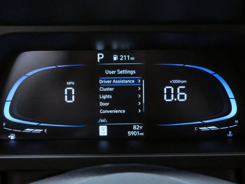 Certified 2026 Hyundai Elantra Sport FWD image 21