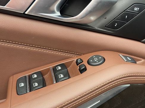 Certified 2023 BMW X5 xDrive40i w/ Premium Package image 18