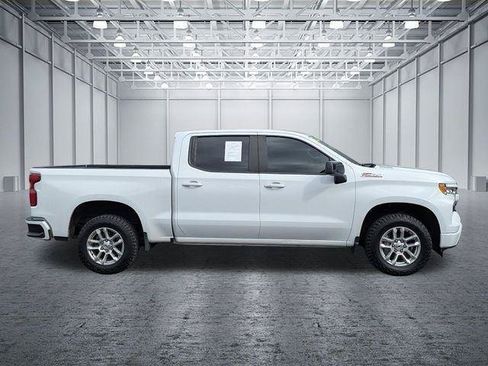 Used 2022 Chevrolet Silverado 1500 RST w/ Z71 Off-Road Package AWD/4WD image 44