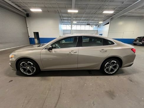 Used 2024 Chevrolet Malibu LT FWD image 6