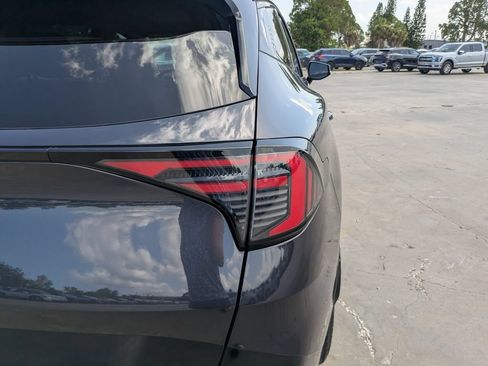 Certified 2026 Kia Sportage SX FWD image 11