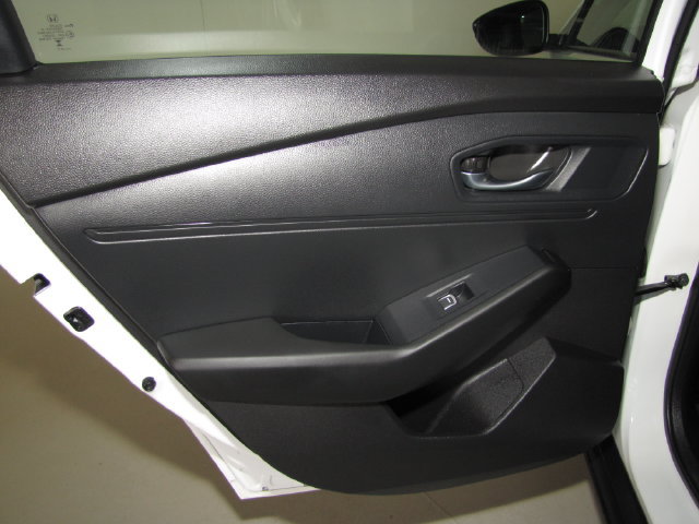 Certified 2025 Honda Accord LX image 38