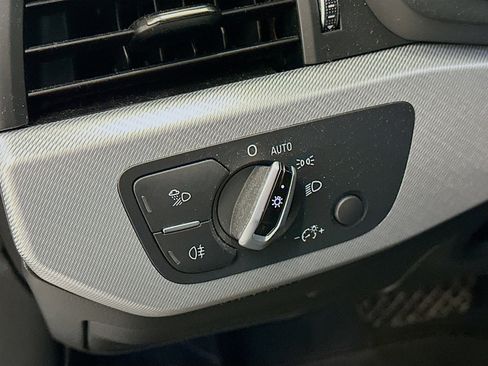 Used 2017 Audi A4 2.0T Premium w/ Audi MMI Navigation Plus image 17