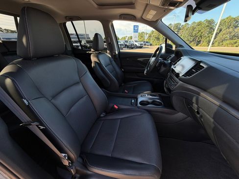Used 2023 Honda Ridgeline RTL image 13