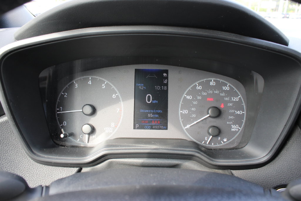 Used 2025 Toyota Corolla SE FWD image 13