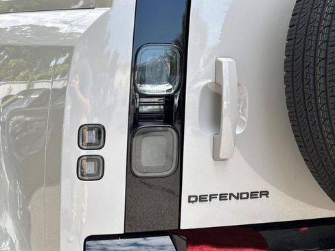 New 2026 Land Rover Defender 110 S AWD/4WD image 23