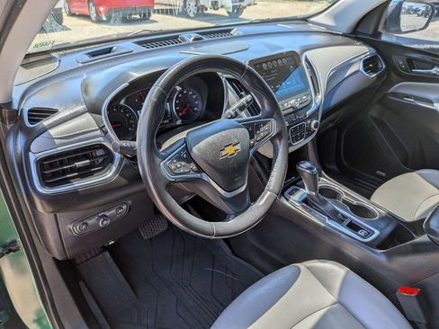 Used 2018 Chevrolet Equinox Premier FWD image 32