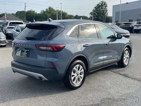 Used 2024 Ford Escape Active FWD image 8