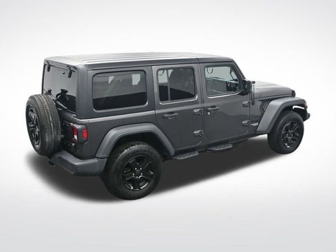 Used 2018 Jeep Wrangler Unlimited Sport S image 25