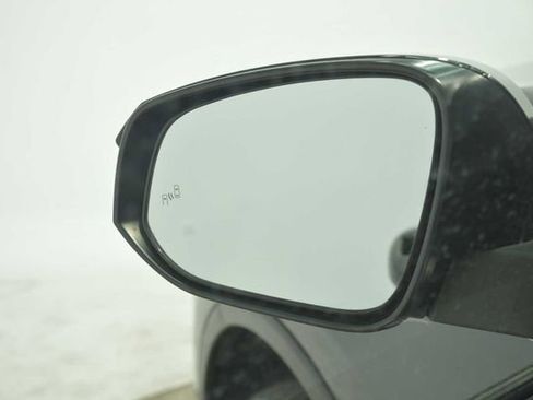 Used 2015 Toyota RAV4 XLE image 25