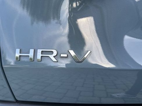 Used 2024 Honda HR-V LX image 37