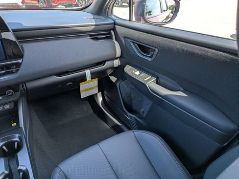 Used 2026 Subaru Outback Limited AWD/4WD image 17