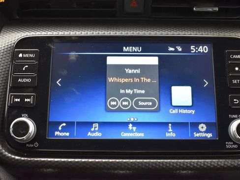 Used 2024 Nissan Kicks SV image 29