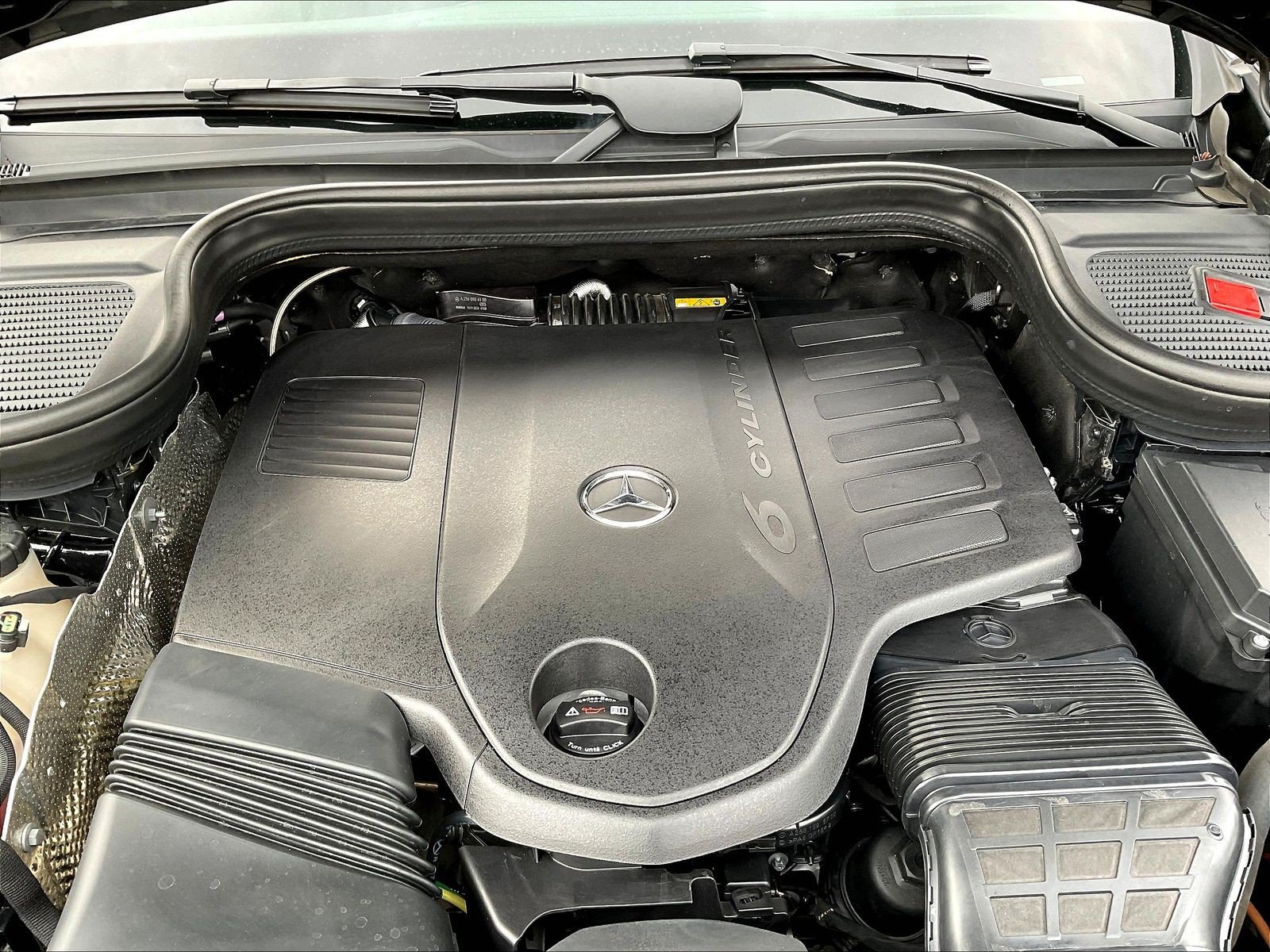 Certified 2024 Mercedes-Benz GLE 450 4MATIC image 30