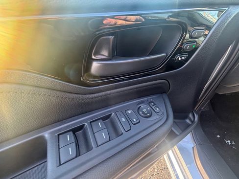 New 2026 Honda Odyssey Touring image 32