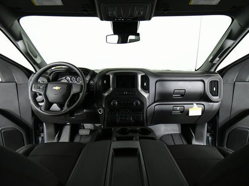 New 2026 Chevrolet Silverado 1500 Custom image 18