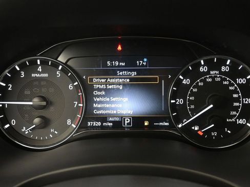 Used 2022 INFINITI QX80 Luxe image 12