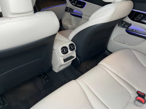 New 2025 Mercedes-Benz GLC 300 4MATIC image 19