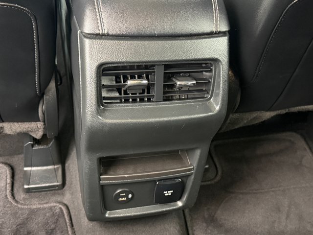 Certified 2021 Ford Edge Titanium FWD image 21