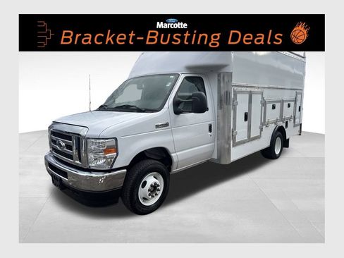Certified 2025 Ford E-450 and Econoline 450 Super Duty w/ Power Equipment Group image 1