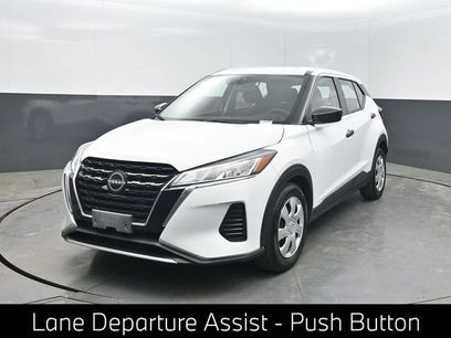 Used 2023 Nissan Kicks S