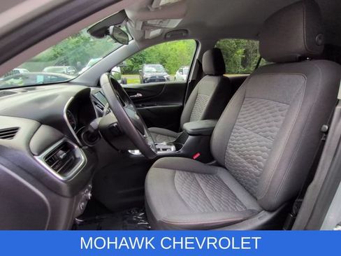 Used 2021 Chevrolet Equinox LT AWD/4WD image 19