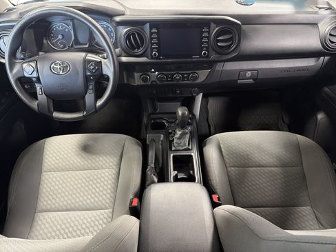 Used 2021 Toyota Tacoma SR AWD/4WD image 10