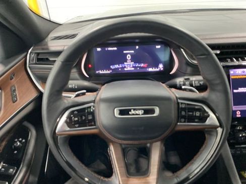 Used 2023 Jeep Grand Cherokee L Summit w/ High Altitude Package image 14