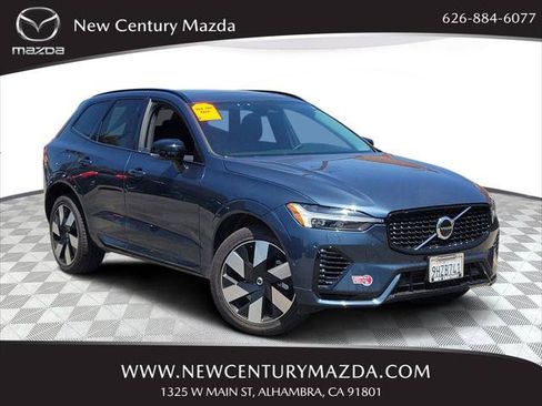 Used 2024 Volvo XC60 T8 Plus w/ Protection Package Premier AWD/4WD image 1