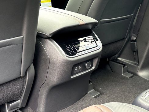 New 2026 Nissan Armada Platinum Reserve image 28