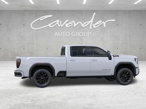 New 2026 GMC Sierra 2500 AT4 w/ AT4 Premium Plus Package AWD/4WD image 5