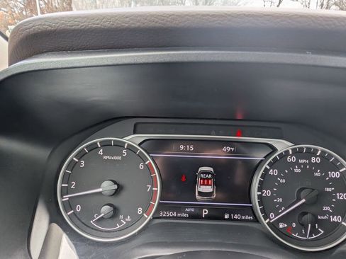 Used 2023 Nissan Rogue SL w/ SL Premium Package image 22