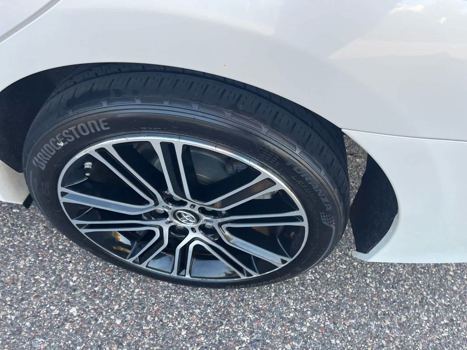 Used 2016 Toyota Camry SE FWD image 7