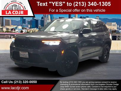 Used 2025 Jeep Grand Cherokee Altitude