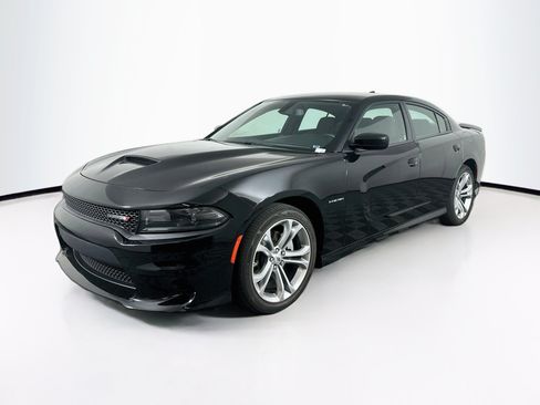 Used 2022 Dodge Charger R/T RWD image 3