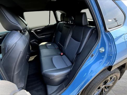Used 2024 Toyota RAV4 XSE AWD/4WD image 21