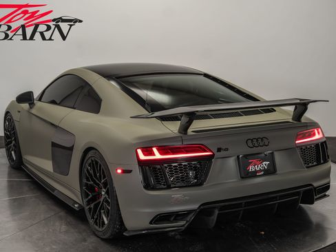 Used 2017 Audi R8 V10 plus image 14