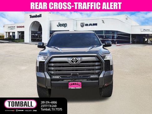 Used 2024 Toyota Tundra Limited image 2