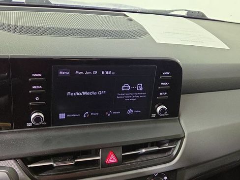Certified 2024 Kia Seltos LX AWD/4WD image 16